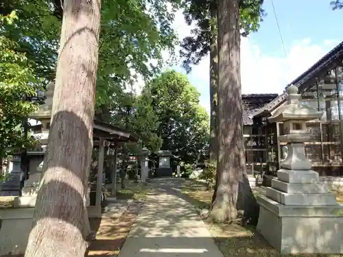 額東神社の仏像