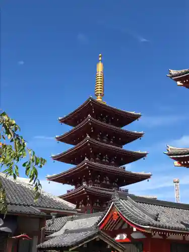 浅草寺の塔