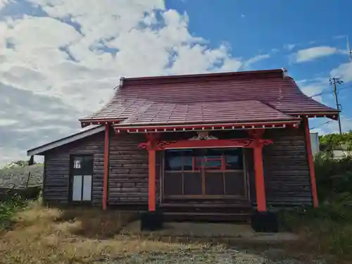 稲荷神社の本殿