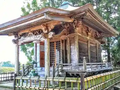 願成寺の本殿