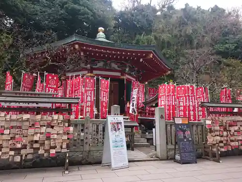 江島神社の末社