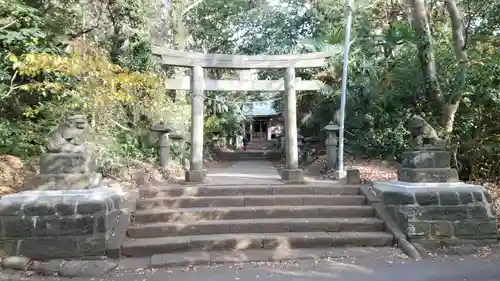 上諏訪社の鳥居