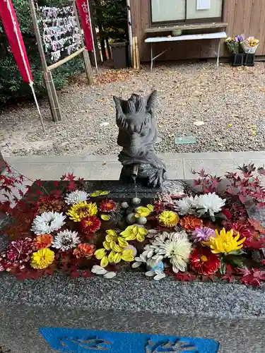 滑川神社 - 仕事と子どもの守り神の手水舎