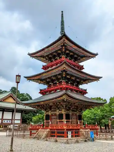 成田山新勝寺の塔