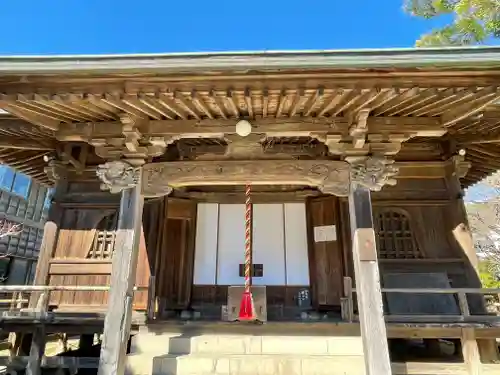 極楽寺（霊鷲山感應院極楽律寺）の本殿・本堂