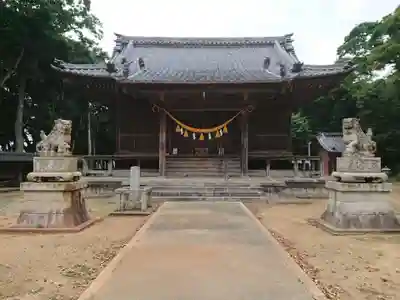 逆戈神社の本殿・本堂
