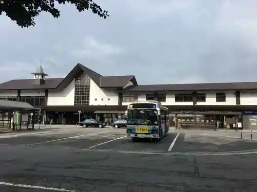 鶴岡八幡宮の周辺