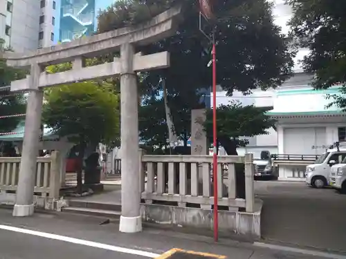 椙森神社の鳥居
