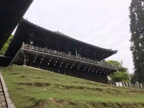 東大寺の本殿