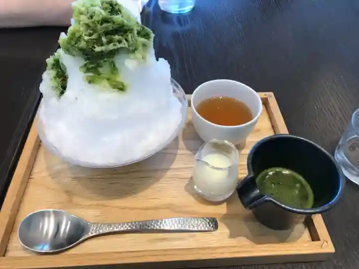 鶴岡八幡宮の食事