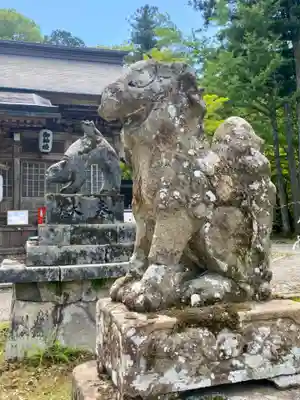 養父神社の狛犬