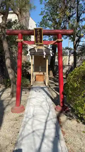 本町南町八幡神社の末社・摂社