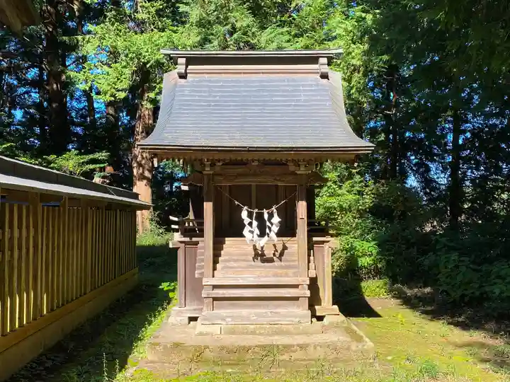 鴨大神御子神主玉神社の末社・摂社