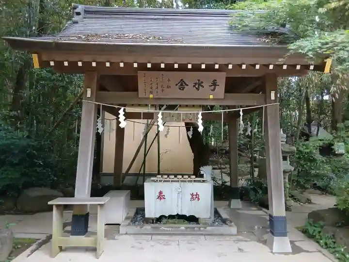 道野辺八幡宮の{uncategorized: "未分類", other: "その他", undefined: "問題あり", building: "その他建物", grave: "お墓", sacred_gate: "鳥居", guardian: "狛犬", statue: "像", buddha: "仏像", history: "歴史", nature: "自然", garden: "庭園", animal: "動物", pagoda: "塔", temizu: "手水舎", mountain_gate: "山門・神門", sanctuary: "本殿・本堂", subordinate: "末社・摂社", art: "芸術", scenery: "景色", jizo: "地蔵", ema: "絵馬", goshuin: "御朱印", omikuji: "おみくじ", items: "授与品その他", amulet: "お守り", goshuincho: "御朱印帳", eats: "食事", festival: "お祭り", votive_dance: "神楽", shichigosan: "七五三参", wedding: "結婚式", experience: "体験その他", initially: "初詣", around: "周辺", anti_infection: "感染症対策"}