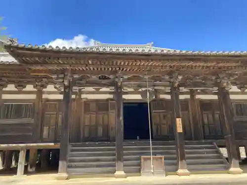 朝光寺の本殿・本堂