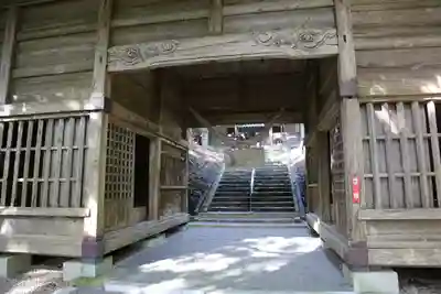 箟峯寺の山門・神門