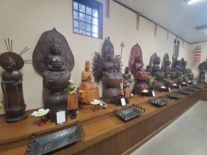 野坂寺の仏像