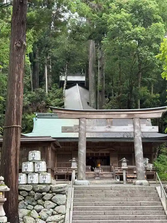 丹生川上神社(下社)(奈良県)