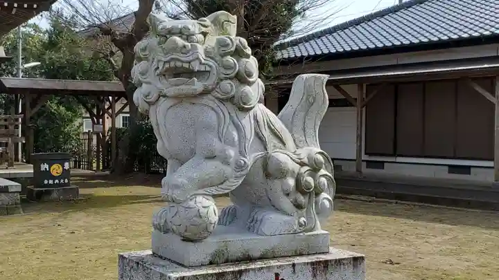 八幡神社の狛犬
