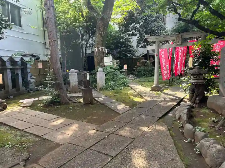 くまくま神社(導きの社 熊野町熊野神社)(東京都)