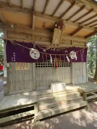 坪沼八幡神社の本殿・本堂