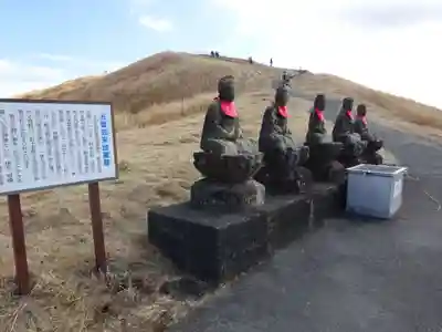大室山浅間神社の仏像