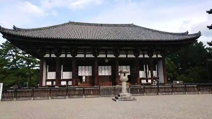 興福寺の本殿・本堂
