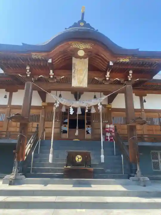 烏帽子山八幡宮の{uncategorized: "未分類", other: "その他", undefined: "問題あり", building: "その他建物", grave: "お墓", sacred_gate: "鳥居", guardian: "狛犬", statue: "像", buddha: "仏像", history: "歴史", nature: "自然", garden: "庭園", animal: "動物", pagoda: "塔", temizu: "手水舎", mountain_gate: "山門・神門", sanctuary: "本殿・本堂", subordinate: "末社・摂社", art: "芸術", scenery: "景色", jizo: "地蔵", ema: "絵馬", goshuin: "御朱印", omikuji: "おみくじ", items: "授与品その他", amulet: "お守り", goshuincho: "御朱印帳", eats: "食事", festival: "お祭り", votive_dance: "神楽", shichigosan: "七五三参", wedding: "結婚式", experience: "体験その他", initially: "初詣", around: "周辺", anti_infection: "感染症対策"}