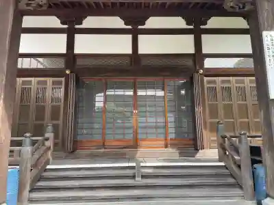 長源寺の{uncategorized: "未分類", other: "その他", undefined: "問題あり", building: "その他建物", grave: "お墓", sacred_gate: "鳥居", guardian: "狛犬", statue: "像", buddha: "仏像", history: "歴史", nature: "自然", garden: "庭園", animal: "動物", pagoda: "塔", temizu: "手水舎", mountain_gate: "山門・神門", sanctuary: "本殿・本堂", subordinate: "末社・摂社", art: "芸術", scenery: "景色", jizo: "地蔵", ema: "絵馬", goshuin: "御朱印", omikuji: "おみくじ", items: "授与品その他", amulet: "お守り", goshuincho: "御朱印帳", eats: "食事", festival: "お祭り", votive_dance: "神楽", shichigosan: "七五三参", wedding: "結婚式", experience: "体験その他", initially: "初詣", around: "周辺", anti_infection: "感染症対策"}