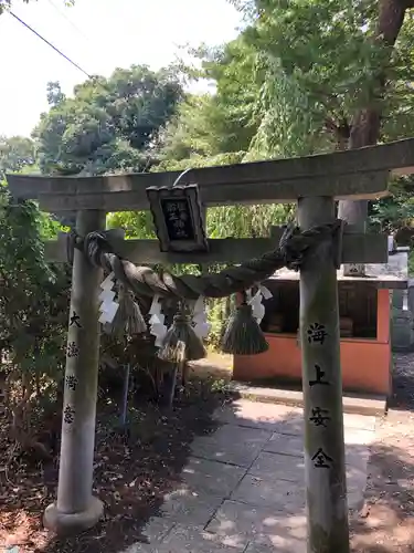 津田八幡神社の鳥居