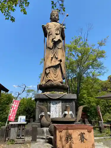 秋葉山舘山寺の仏像