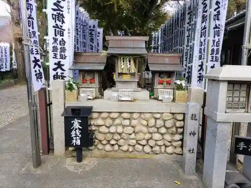 一之御前社の末社・摂社