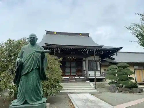 本立寺の像