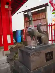 装束稲荷神社（王子稲荷神社境外摂社）の狛犬