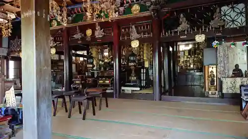 天然寺の本殿