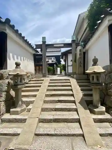 両足院の山門・神門