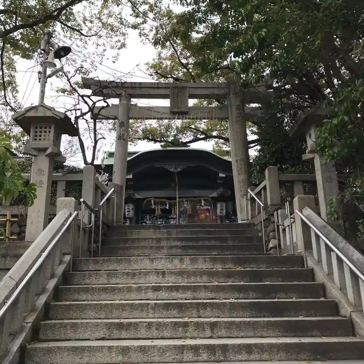 真田山 三光神社の鳥居