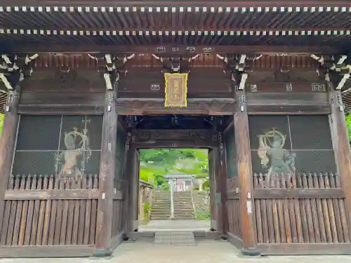 即清寺の山門