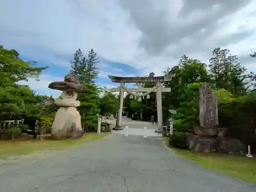 越中一宮 髙瀬神社の鳥居