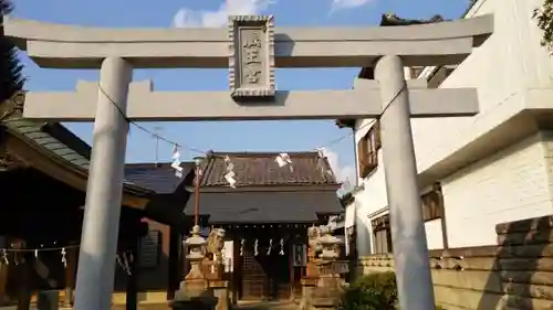 御嶽神社（小児玉稲荷社）の鳥居