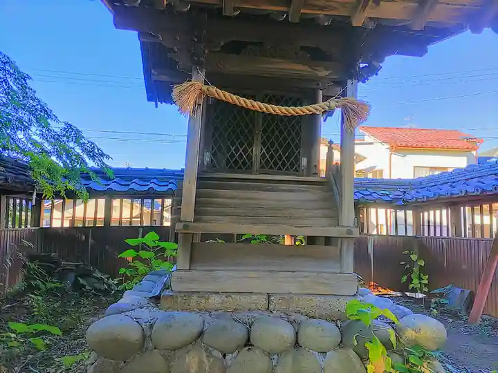 津島社の本殿・本堂