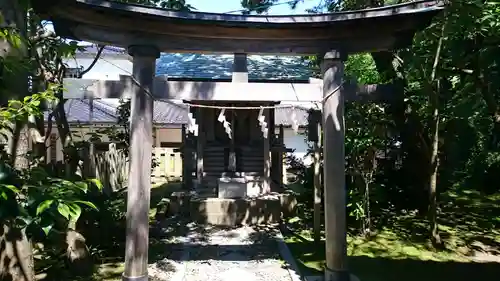 姥神大神宮の鳥居