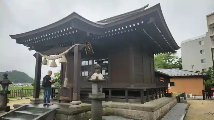 板倉神社の本殿・本堂