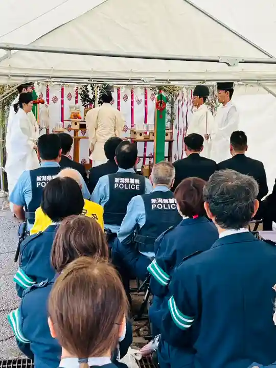 守りの神 藤基神社(新潟県)