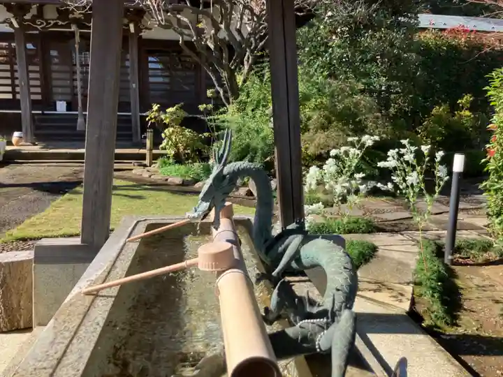 龍台寺の手水舎