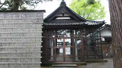上野八幡神社の本殿・本堂