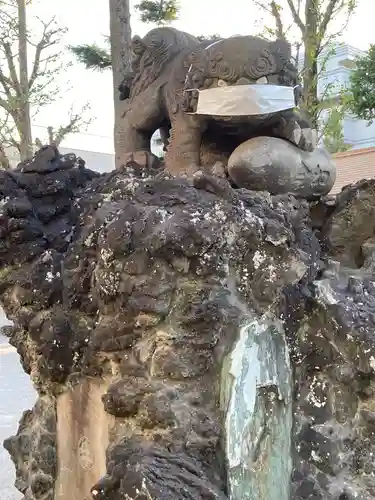 お三の宮日枝神社の狛犬