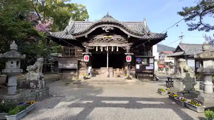 大麻比古神社の本殿・本堂