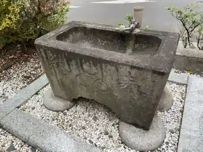 境稲荷神社の{uncategorized: "未分類", other: "その他", undefined: "問題あり", building: "その他建物", grave: "お墓", sacred_gate: "鳥居", guardian: "狛犬", statue: "像", buddha: "仏像", history: "歴史", nature: "自然", garden: "庭園", animal: "動物", pagoda: "塔", temizu: "手水舎", mountain_gate: "山門・神門", sanctuary: "本殿・本堂", subordinate: "末社・摂社", art: "芸術", scenery: "景色", jizo: "地蔵", ema: "絵馬", goshuin: "御朱印", omikuji: "おみくじ", items: "授与品その他", amulet: "お守り", goshuincho: "御朱印帳", eats: "食事", festival: "お祭り", votive_dance: "神楽", shichigosan: "七五三参", wedding: "結婚式", experience: "体験その他", initially: "初詣", around: "周辺", anti_infection: "感染症対策"}