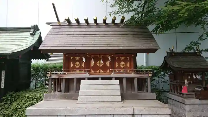 成子天神社の末社・摂社